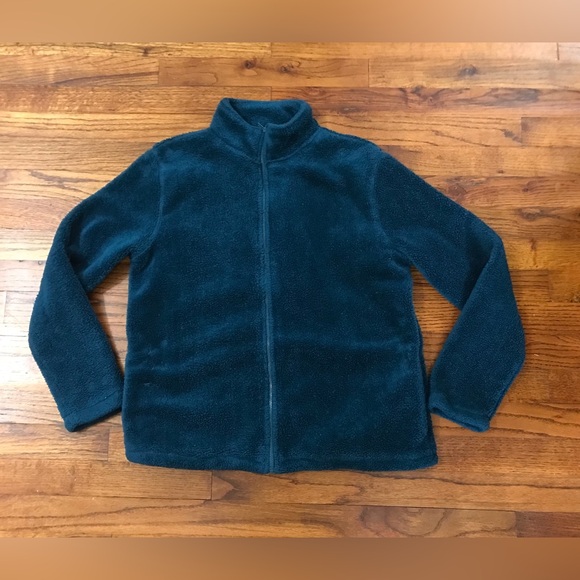 Shenanigans Jackets & Blazers - Shenanigans Hunter Green Fleece Jacket
Size Small 4 - 6
Zipper Close - 2 Pockets